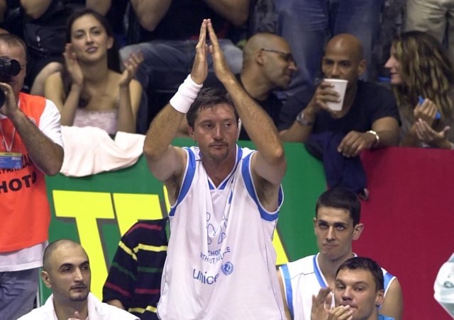 Ko je čovek koji je ojadio NBA zvezde: Nesterović i Kukoč na meti "prevaranta"